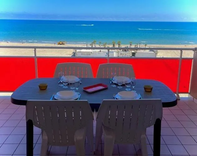 T2 Vue Mer, Moderne, Clim 3 Etoiles Parking 4plmer53 Apartman *